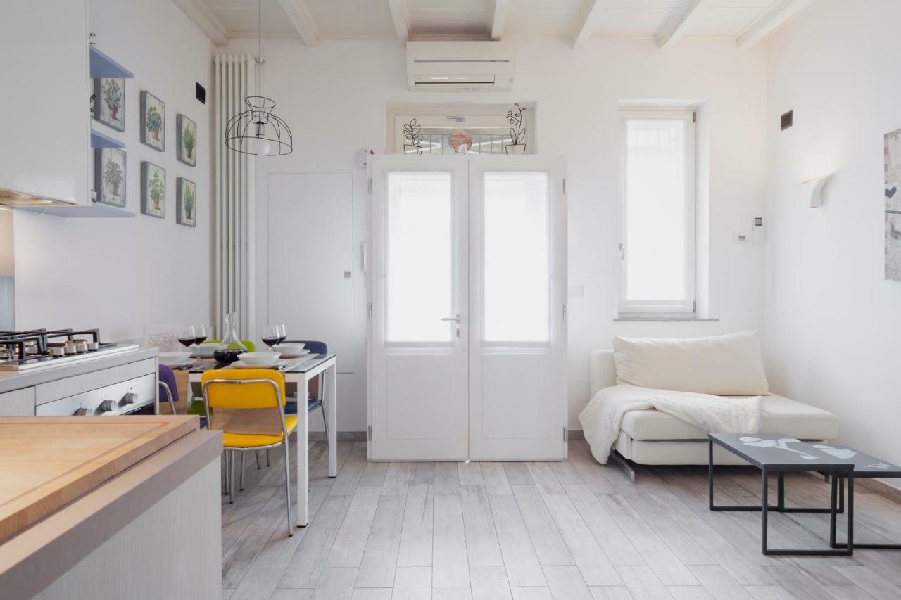 Charming Apartment On The Darsena Navigli - Pulizia Eccezionale Milano Exterior foto