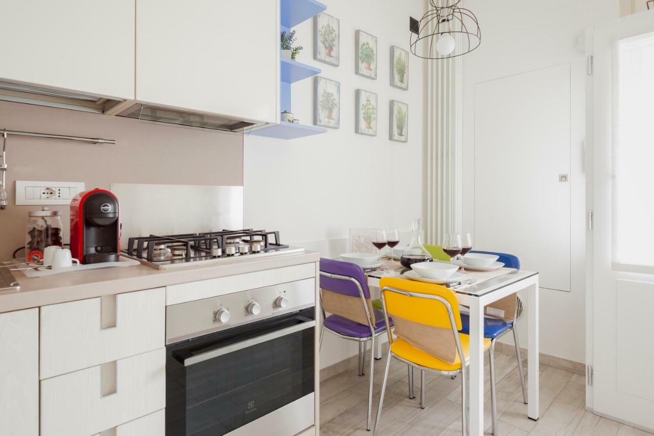 Charming Apartment On The Darsena Navigli - Pulizia Eccezionale Milano Exterior foto